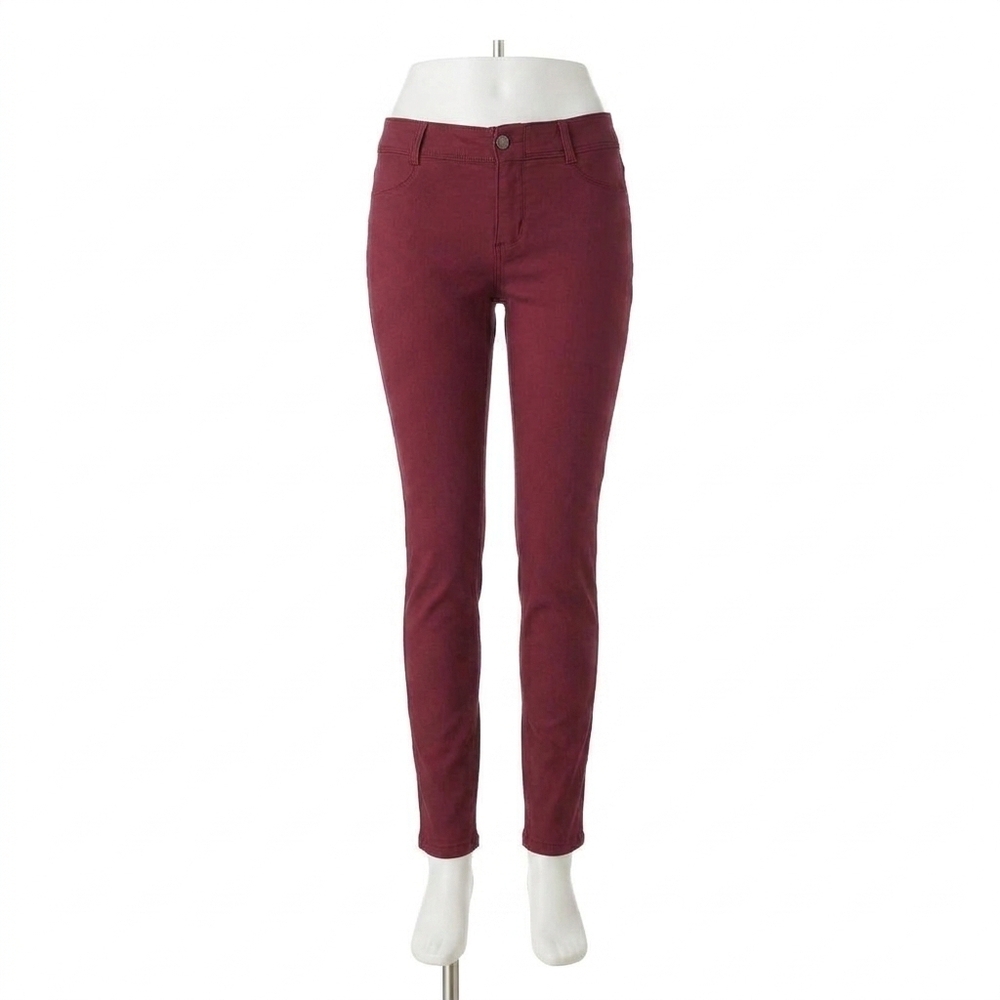 NEW COCO + CARMEN cloud 9ine skinny pant in beaujolais